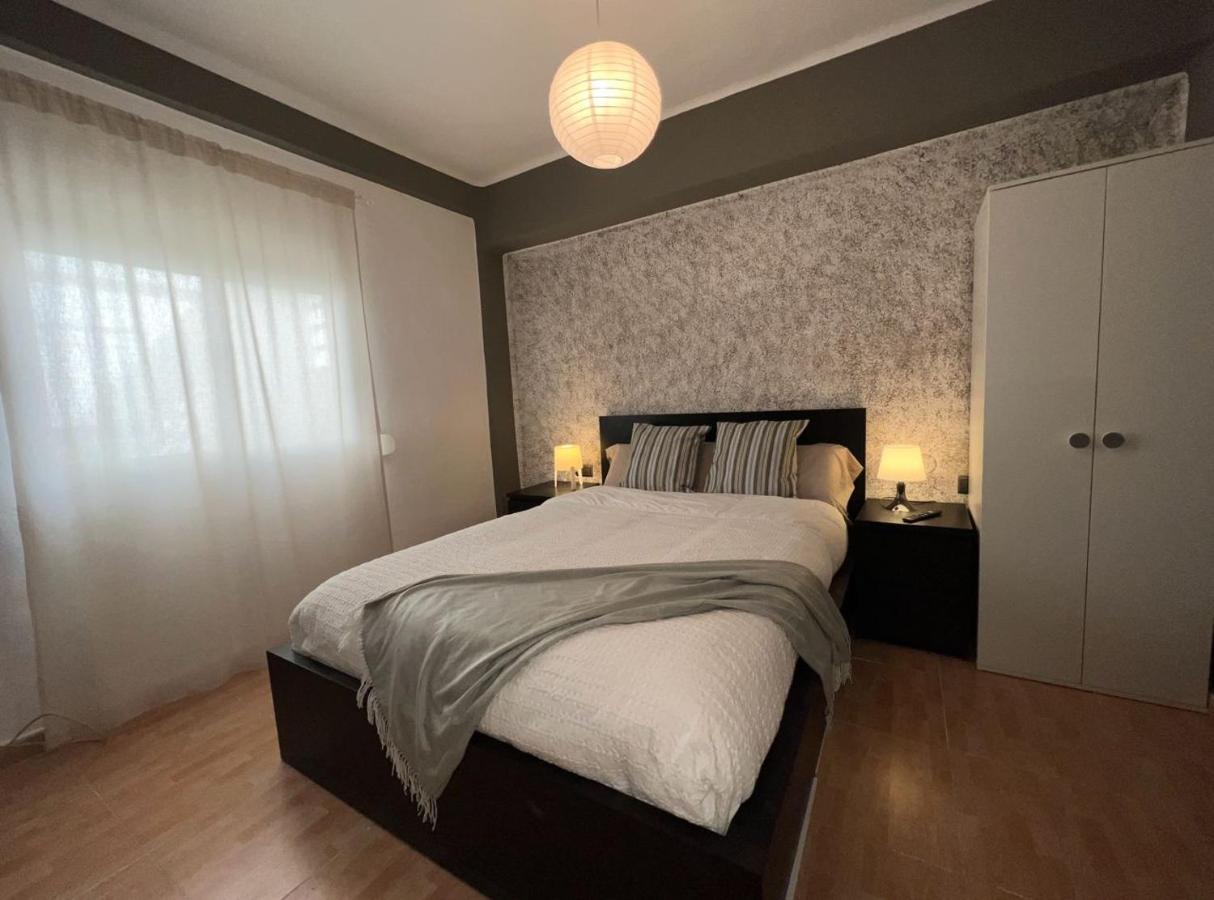 Holidays2Malaga 2 Bedroom Armengual De La Mota Close Shopping Center Exterior photo