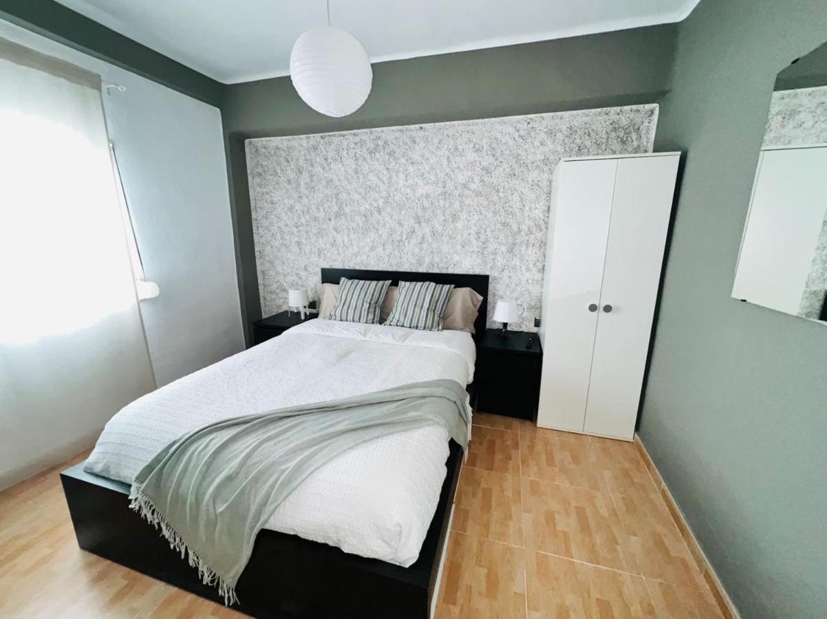 Holidays2Malaga 2 Bedroom Armengual De La Mota Close Shopping Center Exterior photo